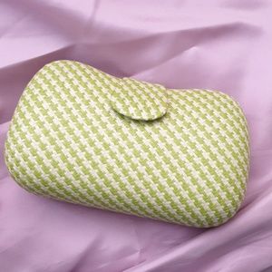 Green and White Clutch